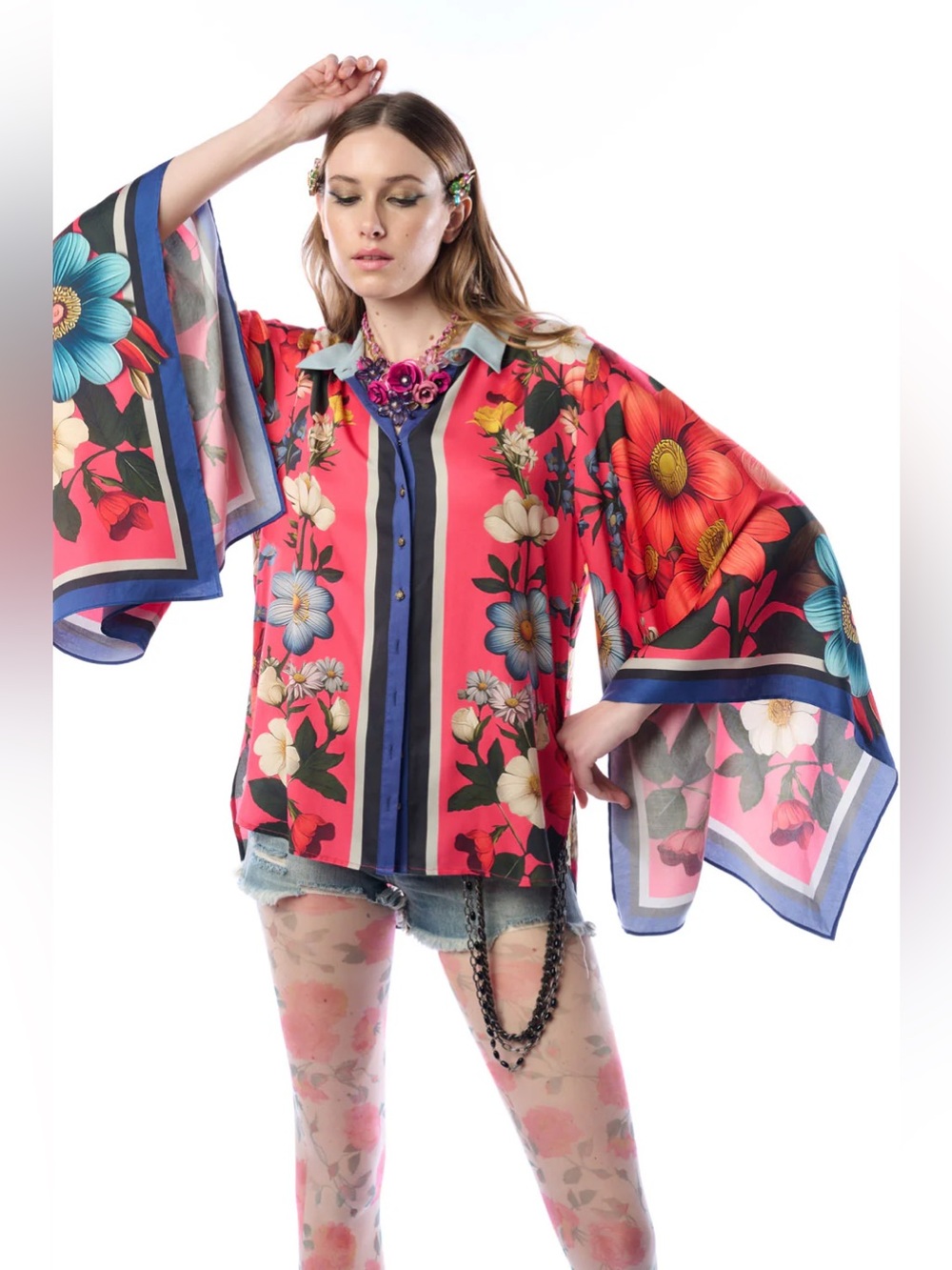New Aratta Silent Journey Floral Garden Top